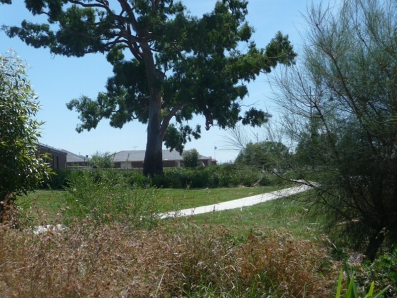 Lot 801 BLUEMIST PLACE, Doreen VIC 3754
