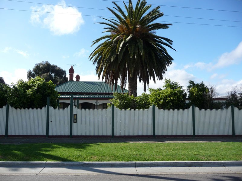 2/798-800 Plenty Road, South Morang VIC 3752