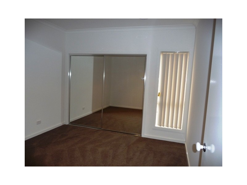 Unit 2, 26 Methven Ave, South Morang VIC 3752