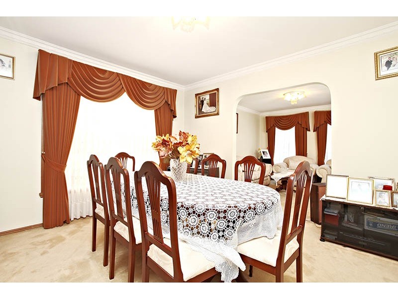 142 Barry Road, Thomastown VIC 3074