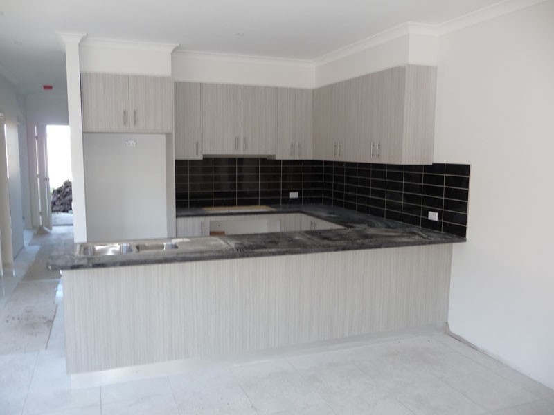 2703 Edgars Road, Epping VIC 3076