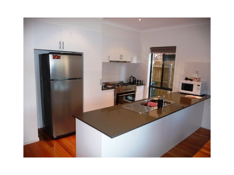 278 The Lakes Blvd, South Morang VIC 3752