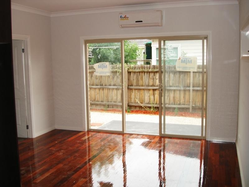 2/45 Barton Street, Reservoir VIC 3073