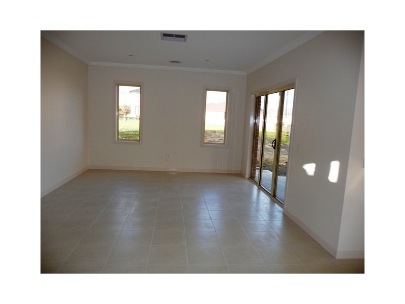 Lot 1946 Herlitz Drive, Epping VIC 3076