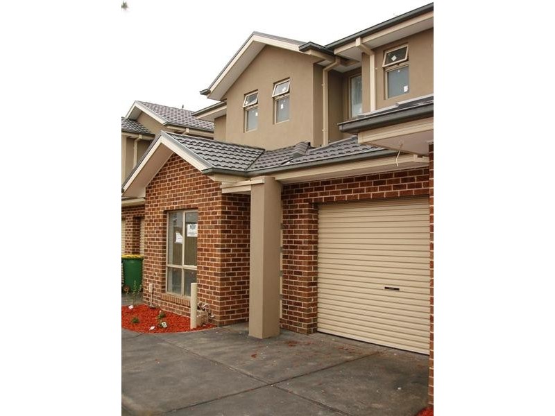 Unit 2 / 45 Barton Street, Reservoir VIC 3073