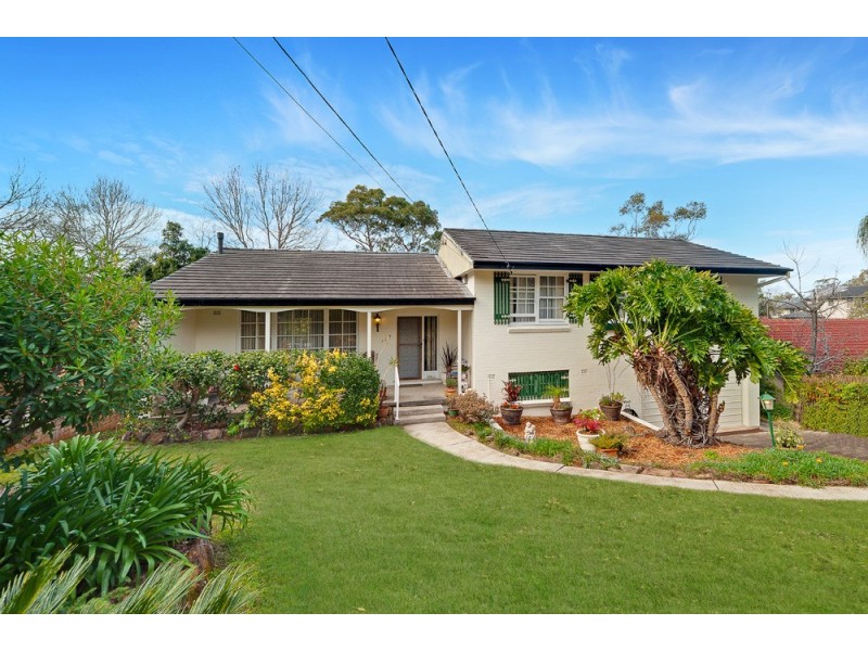 129 Collins Road, St Ives NSW 2075