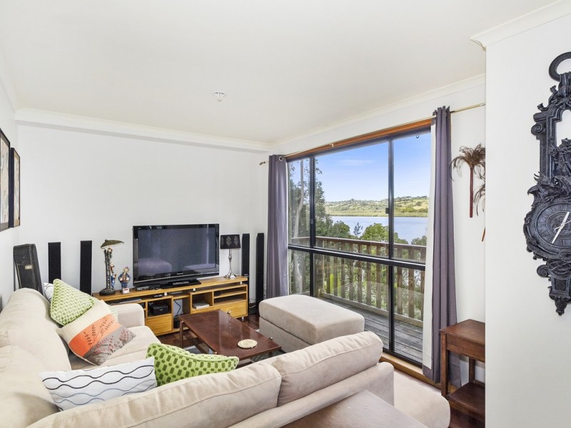 57 Broadwater Esplanade, Bilambil Heights NSW 2486