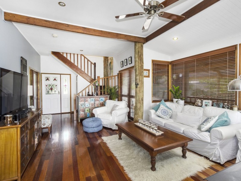 57 Broadwater Esplanade, Bilambil Heights NSW 2486