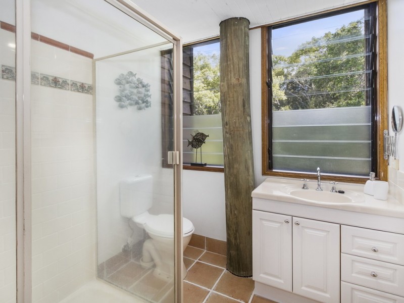 57 Broadwater Esplanade, Bilambil Heights NSW 2486