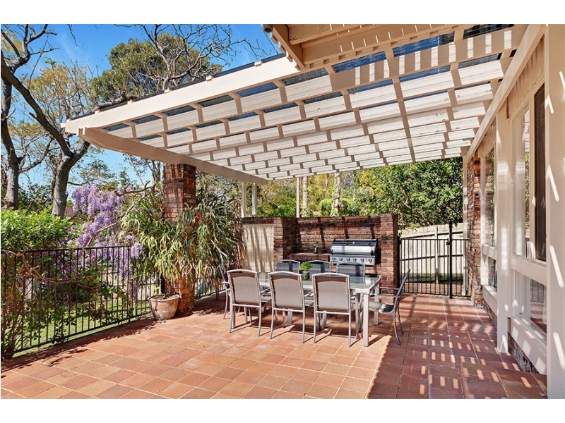 15 Athena Avenue, St Ives NSW 2075