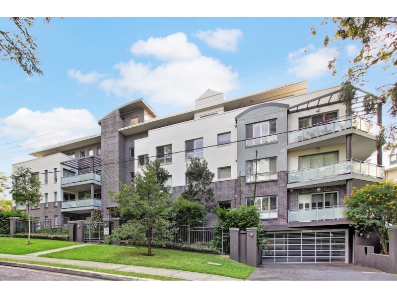 11/2A Womerah Street, Turramurra NSW 2074