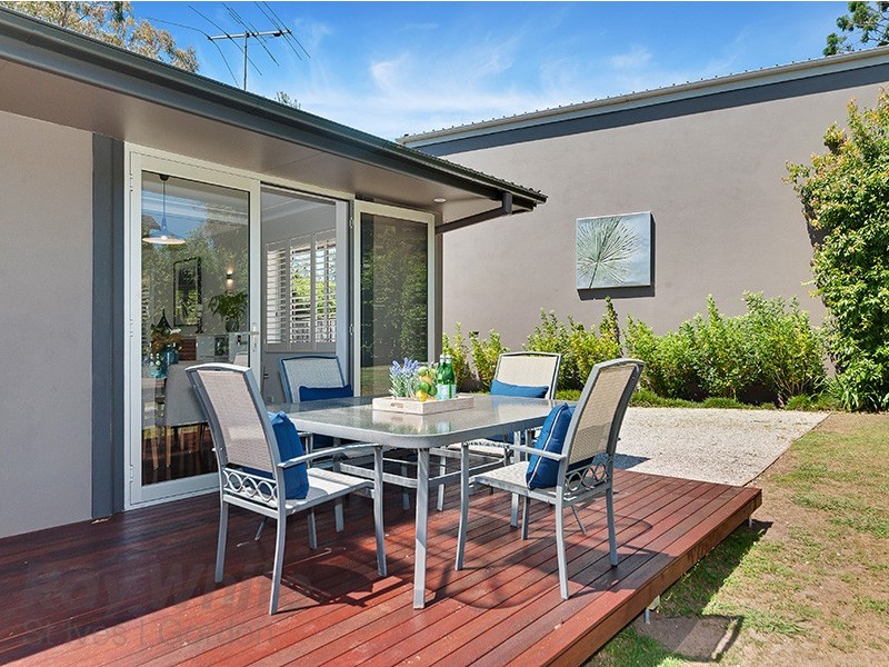 12 Myrtle Place, St Ives NSW 2075