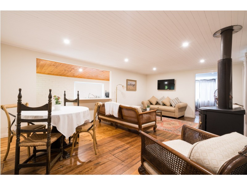 3174 Great North Road, Wollombi NSW 2325