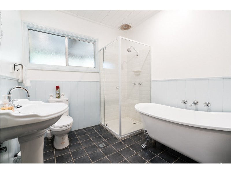 3174 Great North Road, Wollombi NSW 2325