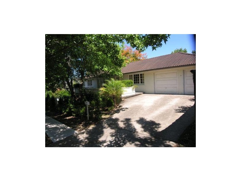 1 Torokina Avenue, St Ives NSW 2075