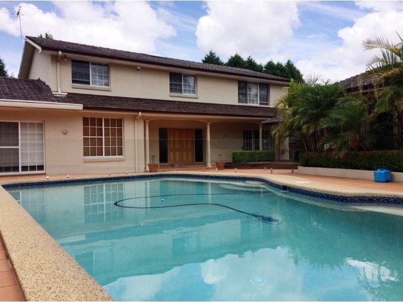 16 Delaware Avenue, St Ives NSW 2075