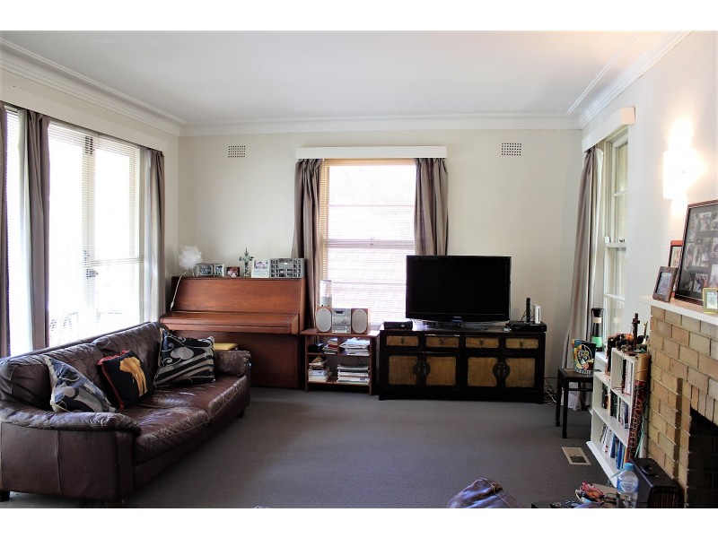 17 Vista Street, Pymble NSW 2073