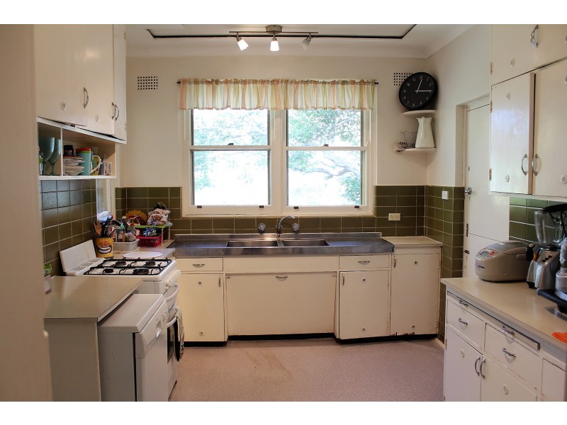 17 Vista Street, Pymble NSW 2073