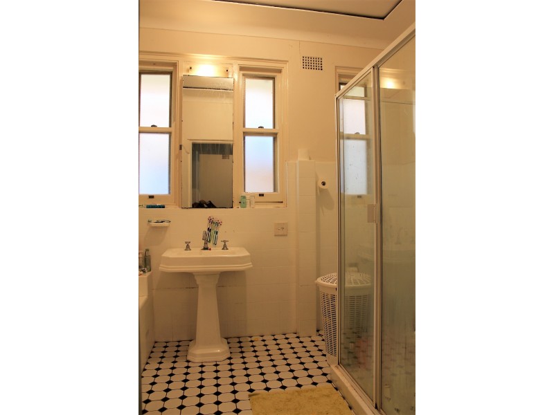 17 Vista Street, Pymble NSW 2073