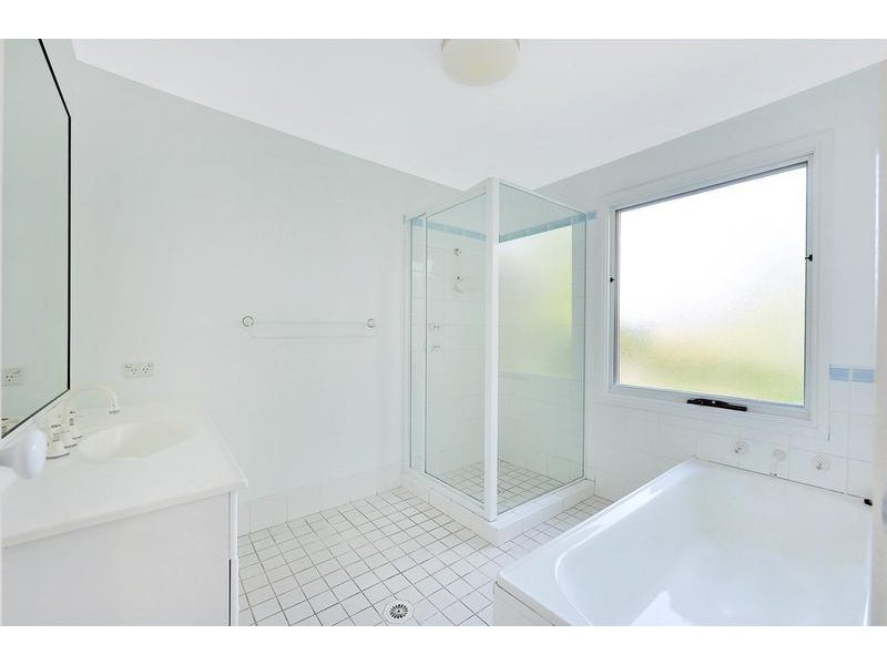 2 Bimburra Avenue, St Ives NSW 2075