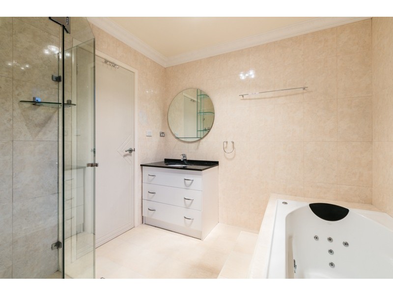 1 Bandalong Street, West Pymble NSW 2073