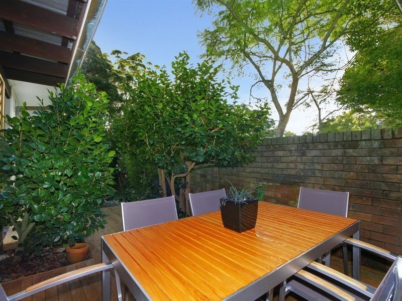 1 Kimbarra Road, Pymble NSW 2073