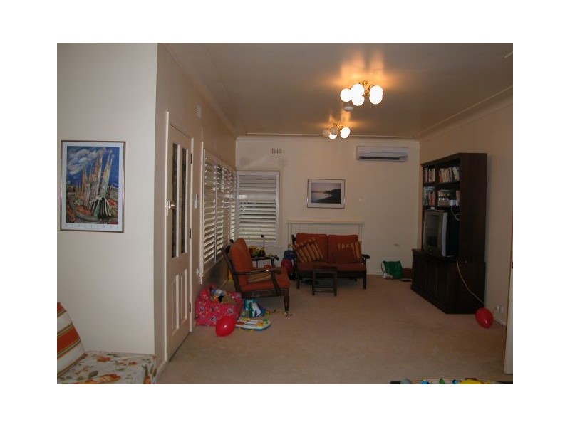 90 Kooloona Crescent, West Pymble NSW 2073