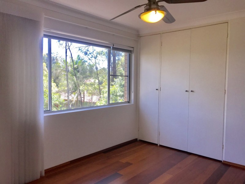 3/2a Bloomsbury Ave, Pymble NSW 2073