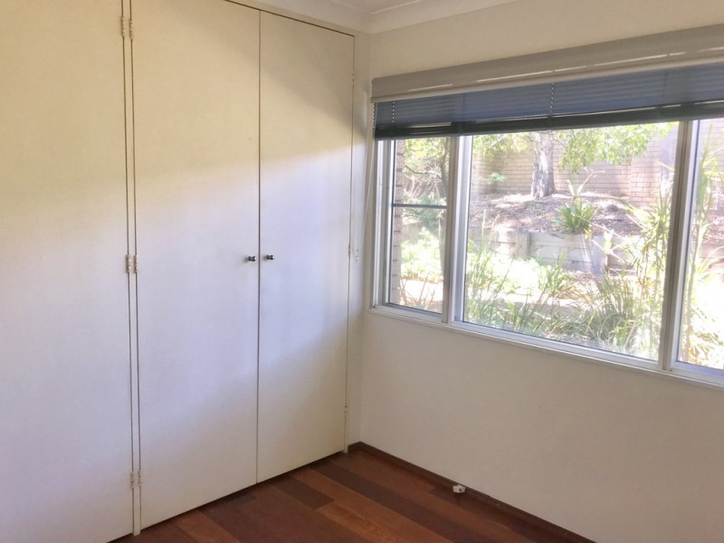 3/2a Bloomsbury Ave, Pymble NSW 2073