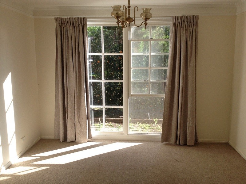 6 Patterson Avenue, West Pymble NSW 2073