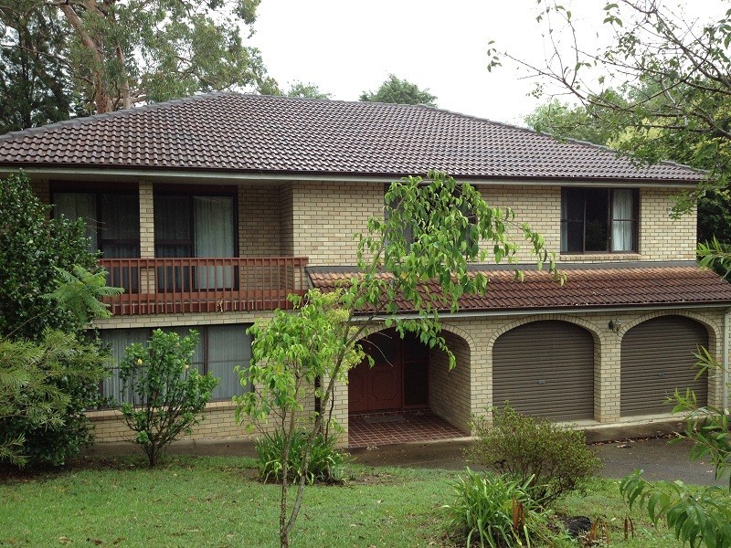 8 Patterson Avenue, West Pymble NSW 2073