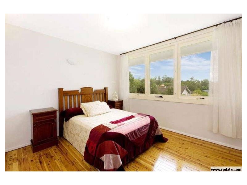 12 Monterey Street, St Ives NSW 2075