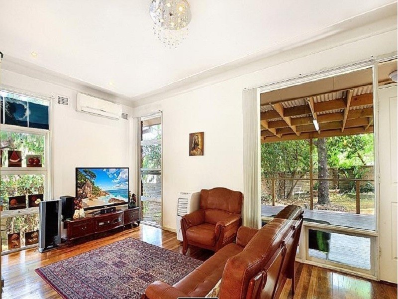 68 Kiparra Street, Pymble NSW 2073