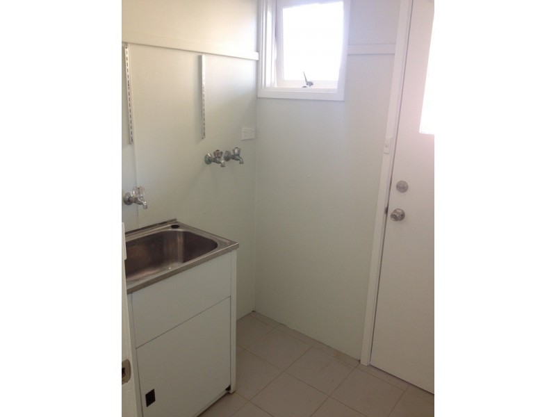 7 Burdekin Cres, St Ives NSW 2075