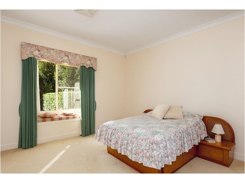 73a Livingstone Avenue, Pymble NSW 2073
