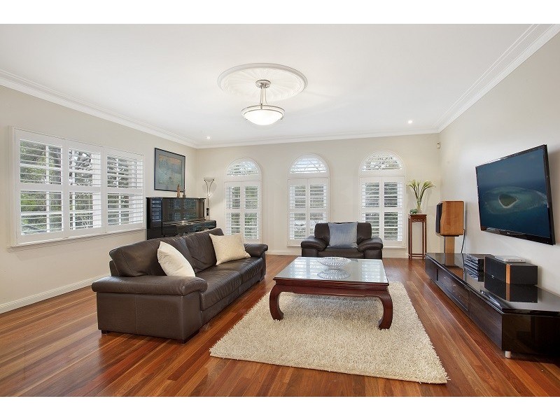 7 Oswald Close, Warrawee NSW 2074