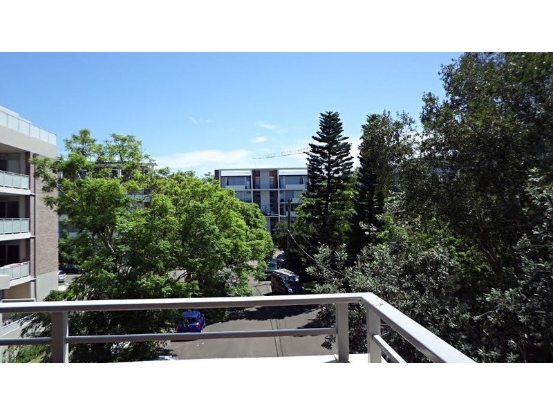 311/1-3 Sturt Place, St Ives NSW 2075