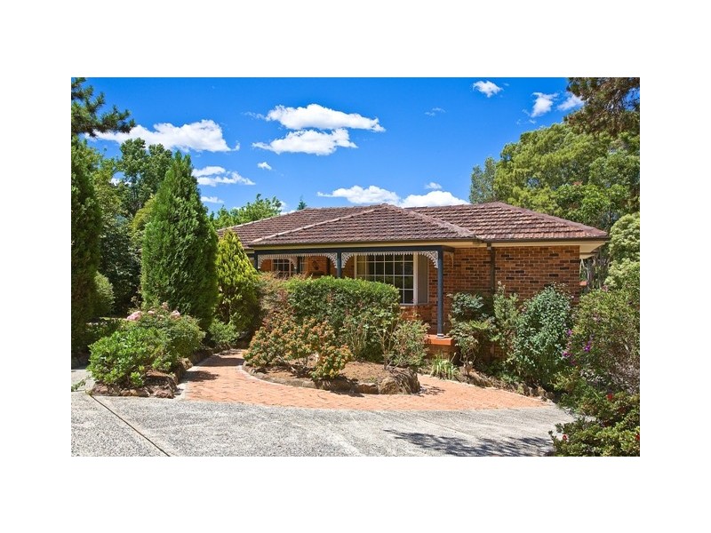 10 Lindsay Cl, Pymble NSW 2073