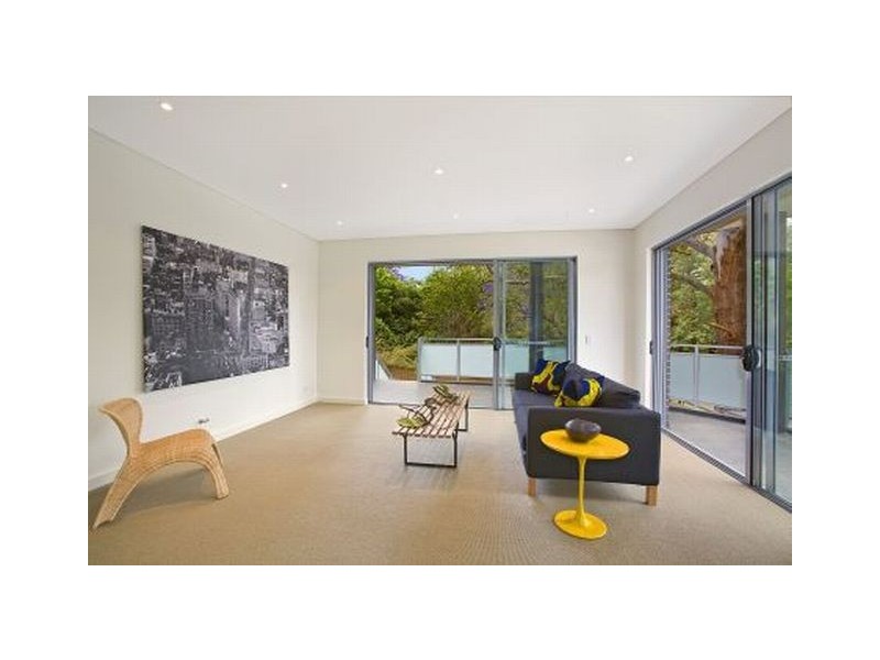 2/2A  Womerah Street, Turramurra NSW 2074