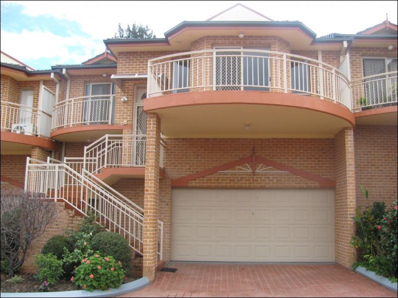 8/24 Honiton Ave, Carlingford NSW 2118