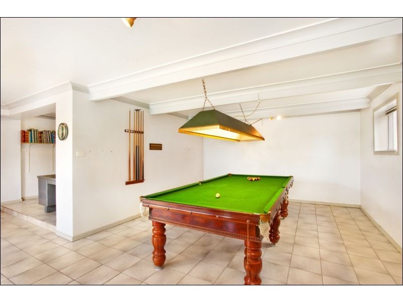 6 Salerwong Place, Ryde NSW 2112
