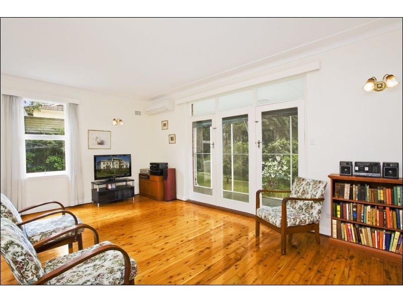 67 Lofberg Rd, West Pymble NSW 2073