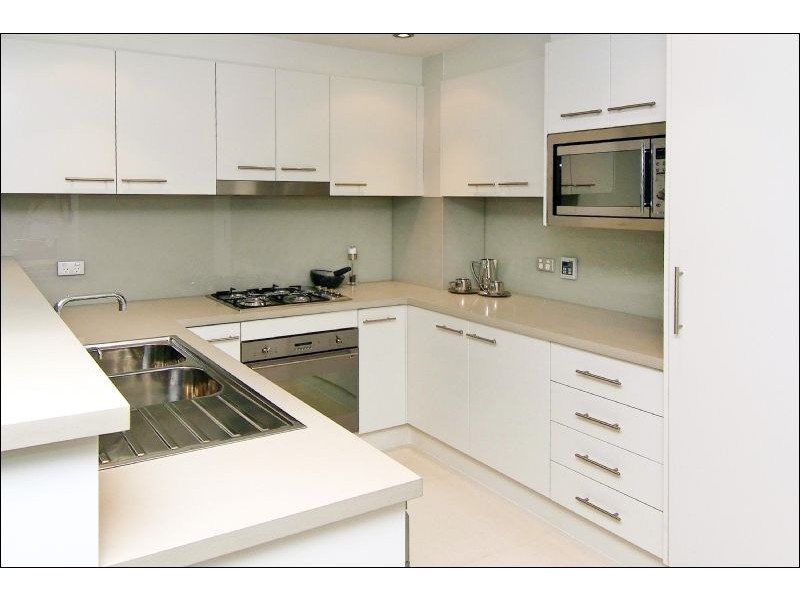 6/2-4 Finlay Rd, Turramurra NSW 2074