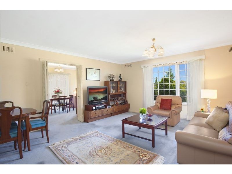 28  Eden Ave, Turramurra NSW 2074