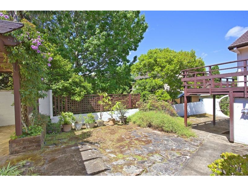 28  Eden Ave, Turramurra NSW 2074