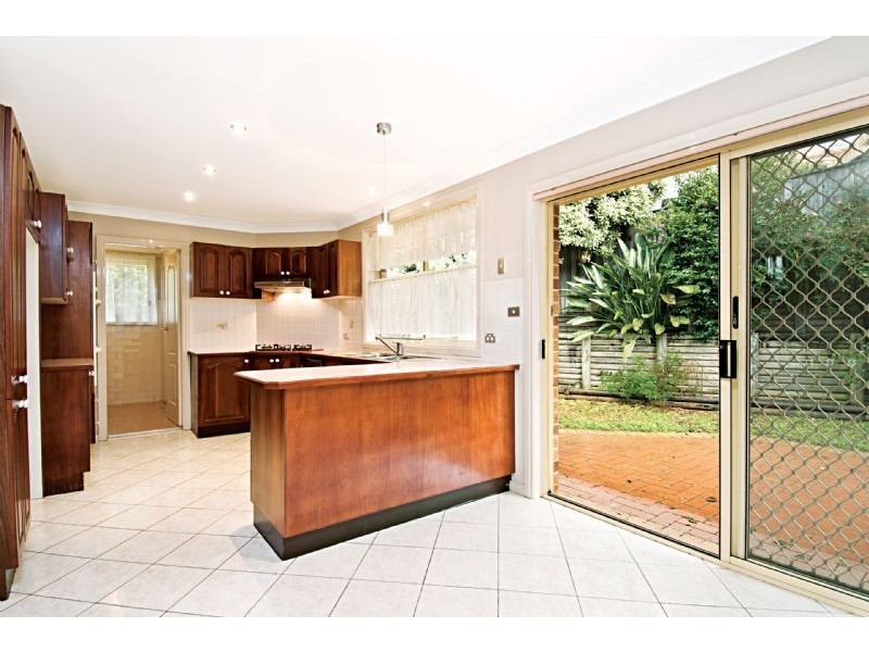 1/15 Phoenix Cl, Castle Hill NSW 2154