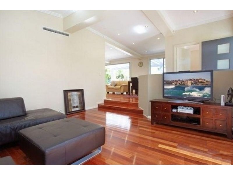 24 Bowes Avenue, Killara NSW 2071