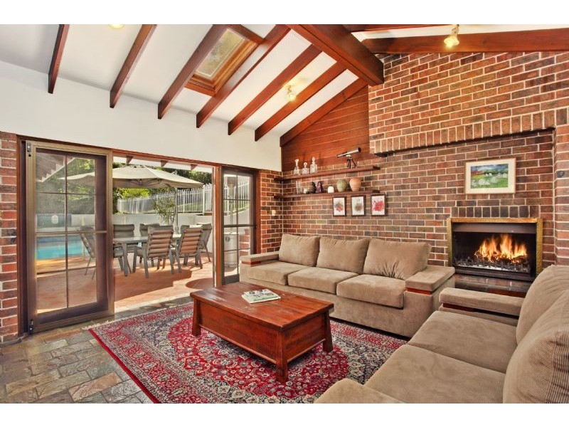 17 Livingstone Avenue, Pymble NSW 2073