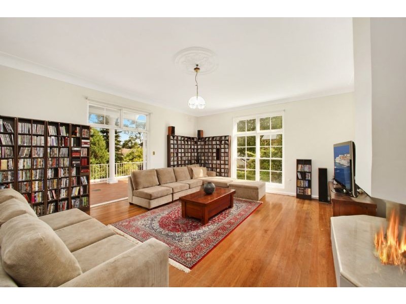 17 Livingstone Avenue, Pymble NSW 2073