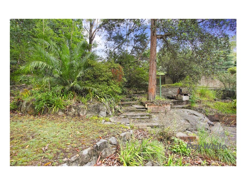 1 Minnamurra Avenue, Pymble NSW 2073